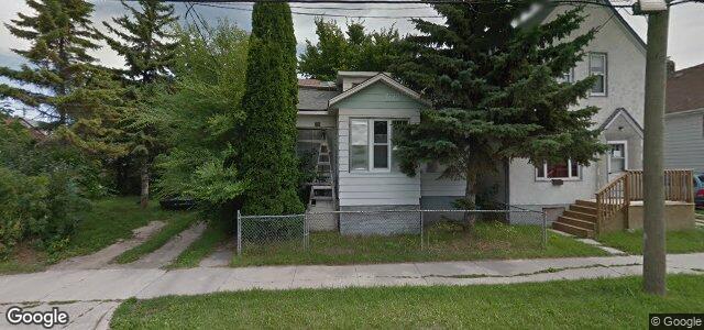 Larawan ng 451 Magnus Avenue sa Winnipeg, Manitoba