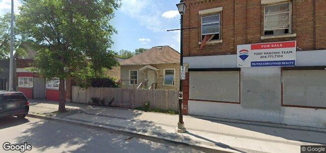 Larawan ng 456 Selkirk Avenue sa Winnipeg, Manitoba