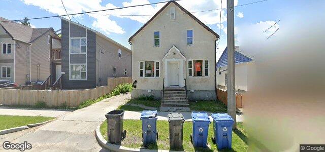 Larawan ng 458 Burrows Avenue sa Winnipeg, Manitoba