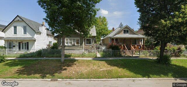 Larawan ng 459 Pritchard Avenue sa Winnipeg, Manitoba