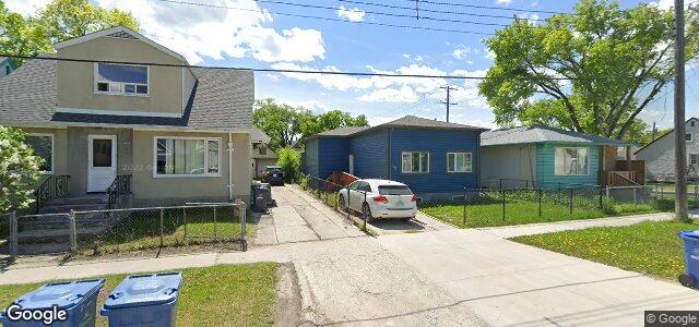 Larawan ng 468 Aberdeen Avenue sa Winnipeg, Manitoba