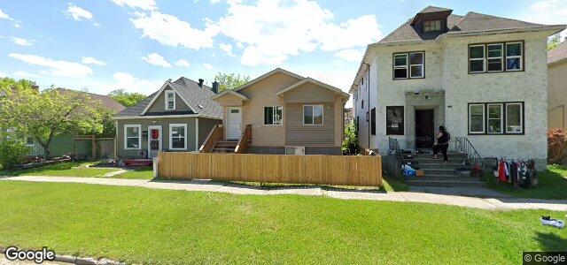 Larawan ng 484 Aberdeen Avenue sa Winnipeg, Manitoba