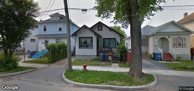 Larawan ng 486 Burrows Avenue sa Winnipeg, Manitoba