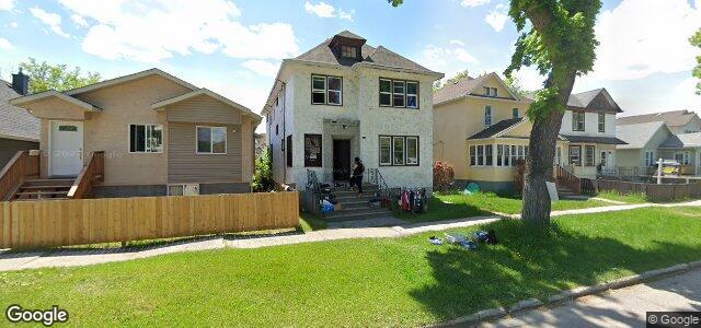 Larawan ng 488 Aberdeen Avenue sa Winnipeg, Manitoba