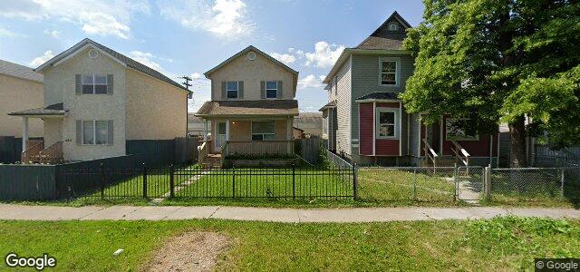 Larawan ng 490 Pritchard Avenue sa Winnipeg, Manitoba
