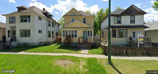 Larawan ng 494 Aberdeen Avenue sa Winnipeg, Manitoba