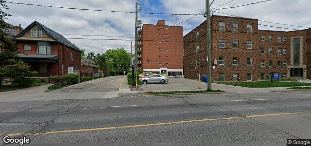 Larawan ng 500 Aberdeen Avenue sa Winnipeg, Manitoba