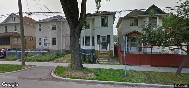 Larawan ng 504 Burrows Avenue sa Winnipeg, Manitoba