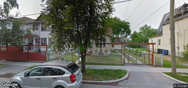 Larawan ng 508 Burrows Avenue sa Winnipeg, Manitoba