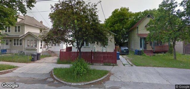 Larawan ng 511 Burrows Avenue sa Winnipeg, Manitoba