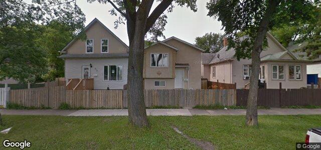 Larawan ng 518 Manitoba Avenue sa Winnipeg, Manitoba
