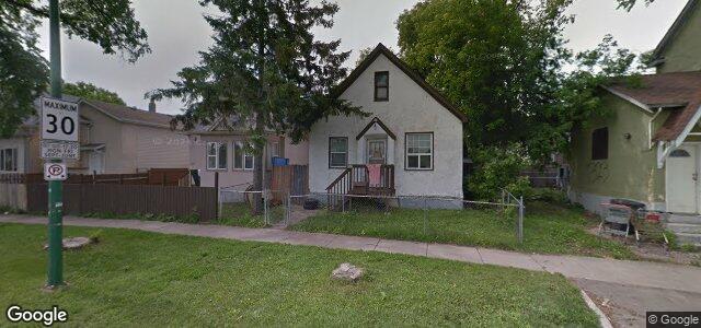 Larawan ng 522 Manitoba Avenue sa Winnipeg, Manitoba