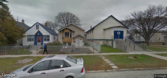 Larawan ng 535 Aberdeen Avenue sa Winnipeg, Manitoba