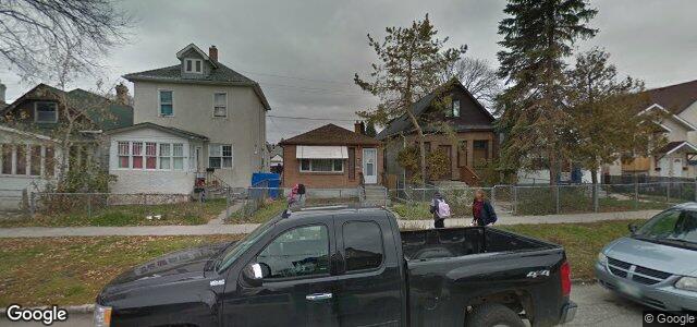 Larawan ng 547 Aberdeen Avenue sa Winnipeg, Manitoba
