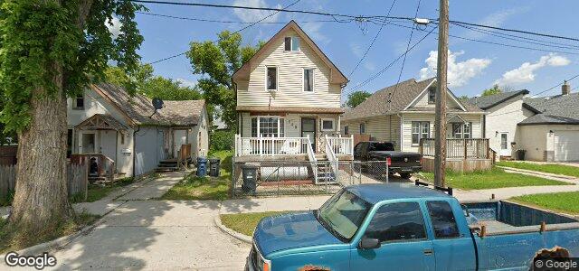 Larawan ng 549 Burrows Avenue sa Winnipeg, Manitoba