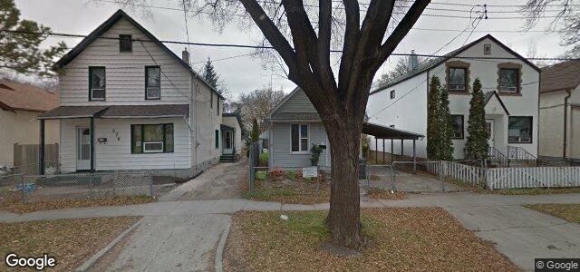 Larawan ng 572 Aberdeen Avenue sa Winnipeg, Manitoba