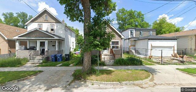 Larawan ng 573 Burrows Avenue sa Winnipeg, Manitoba
