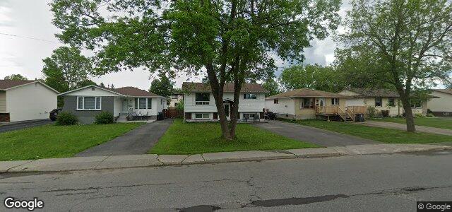 Larawan ng 574 Redwood Avenue sa Winnipeg, Manitoba