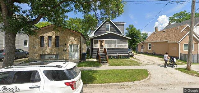 Larawan ng 579 Burrows Avenue sa Winnipeg, Manitoba