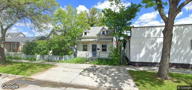 Larawan ng 597 Aberdeen Avenue sa Winnipeg, Manitoba