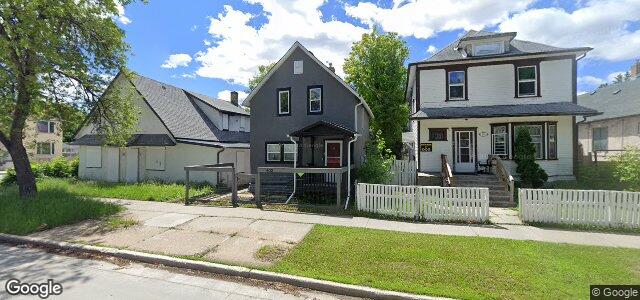 Larawan ng 602 Aberdeen Avenue sa Winnipeg, Manitoba