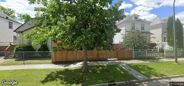 Larawan ng 610 Aberdeen Avenue sa Winnipeg, Manitoba