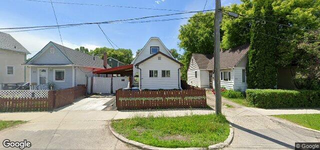 Larawan ng 612 Burrows Avenue sa Winnipeg, Manitoba