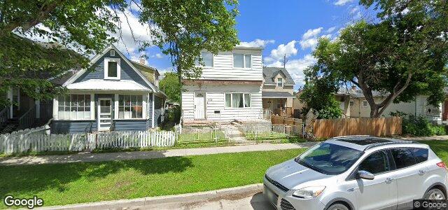 Larawan ng 613 Aberdeen Avenue sa Winnipeg, Manitoba