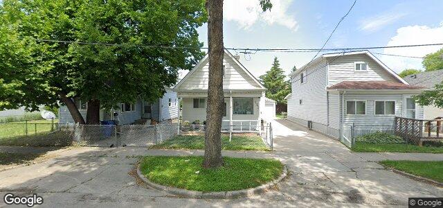 Larawan ng 633 Magnus Avenue sa Winnipeg, Manitoba