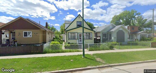 Larawan ng 650 Aberdeen Avenue sa Winnipeg, Manitoba