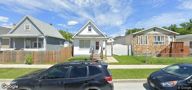 Larawan ng 657 Burrows Avenue sa Winnipeg, Manitoba