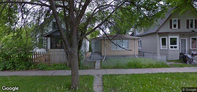Larawan ng 660 Manitoba Avenue sa Winnipeg, Manitoba