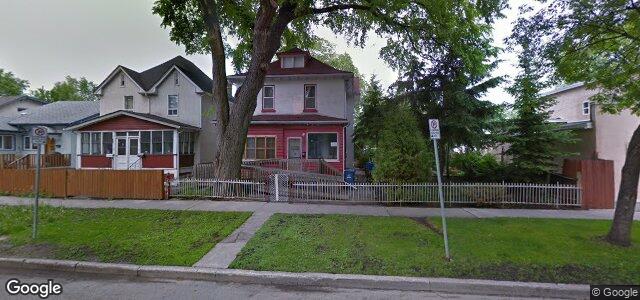 Larawan ng 661 Manitoba Avenue sa Winnipeg, Manitoba