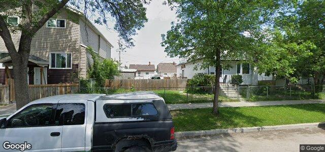Larawan ng 665 Magnus Avenue sa Winnipeg, Manitoba