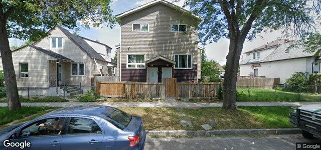 Larawan ng 669 Magnus Avenue sa Winnipeg, Manitoba