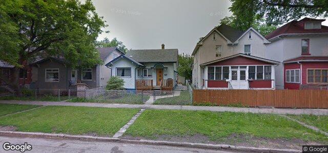 Larawan ng 669 Manitoba Avenue sa Winnipeg, Manitoba