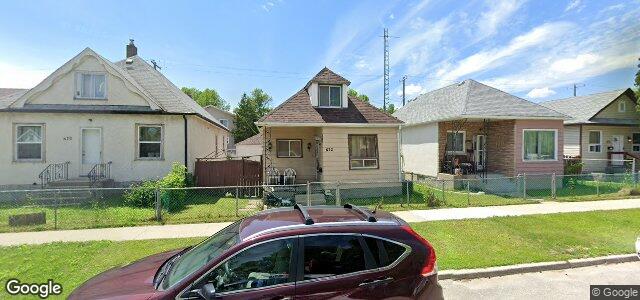 Larawan ng 672 Burrows Avenue sa Winnipeg, Manitoba