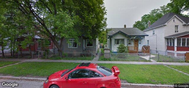 Larawan ng 673 Manitoba Avenue sa Winnipeg, Manitoba