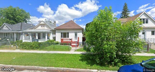 Larawan ng 675 Aberdeen Avenue sa Winnipeg, Manitoba