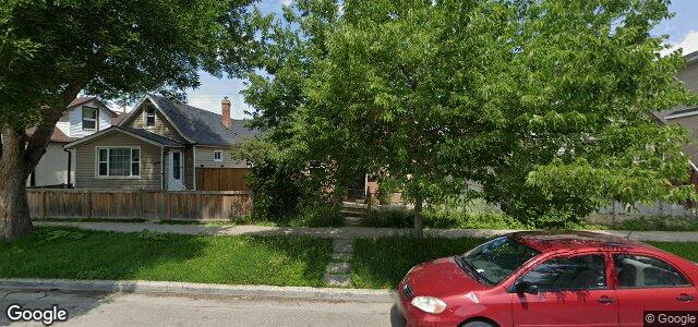 Larawan ng 675 Magnus Avenue sa Winnipeg, Manitoba