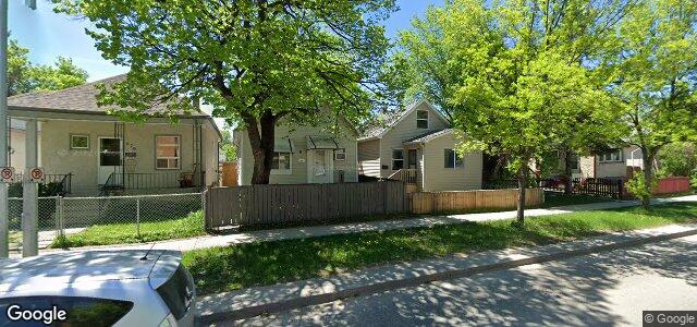 Larawan ng 676 Redwood Avenue sa Winnipeg, Manitoba