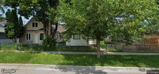 Larawan ng 681 Magnus Avenue sa Winnipeg, Manitoba
