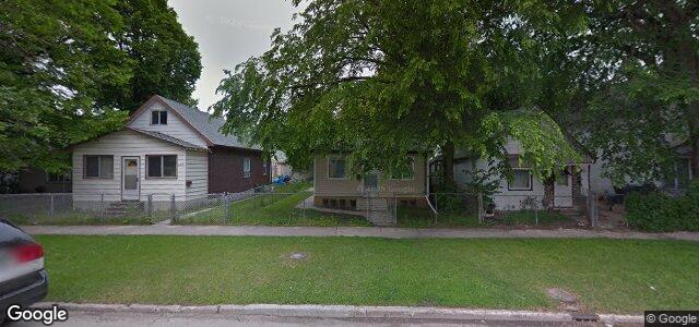 Larawan ng 681 Manitoba Avenue sa Winnipeg, Manitoba