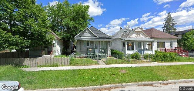 Photo of 683 Aberdeen Avenue in Winnipeg, Manitoba