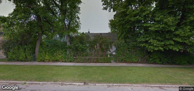 Larawan ng 695 Manitoba Avenue sa Winnipeg, Manitoba