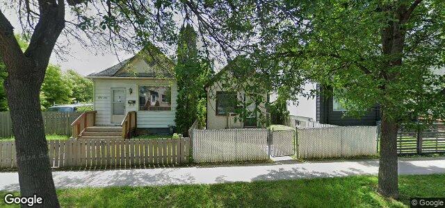 Larawan ng 698 Magnus Avenue sa Winnipeg, Manitoba