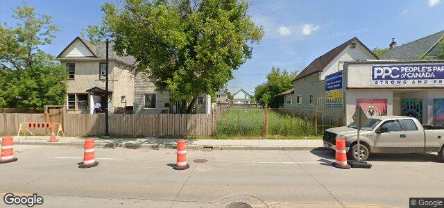Larawan ng 699 Selkirk Avenue sa Winnipeg, Manitoba
