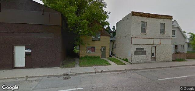 Larawan ng 700 Selkirk Avenue sa Winnipeg, Manitoba