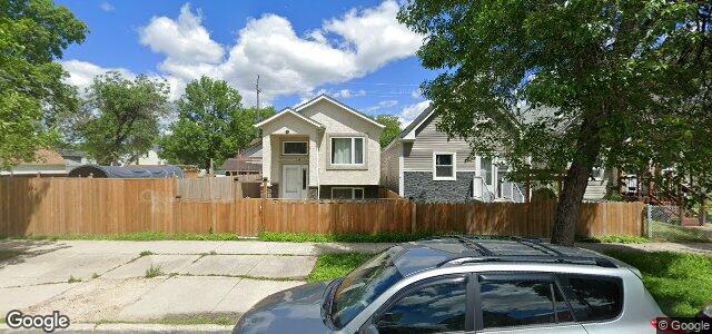 Larawan ng 709 Aberdeen Avenue sa Winnipeg, Manitoba