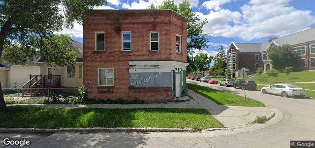 Larawan ng 710 Aberdeen Avenue sa Winnipeg, Manitoba